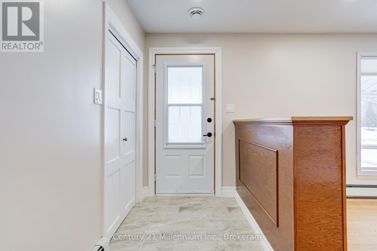 371 Hunter Street, South Bruce Peninsula, Ontario  N0H 2T0 - Photo 6 - X12703540