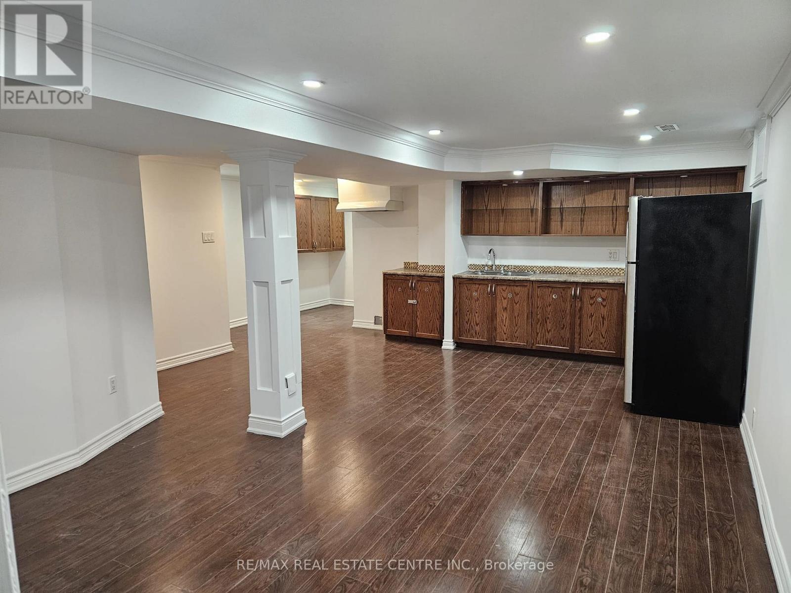 3316 Lady Slipper Court, Mississauga, Ontario  L5N 6A9 - Photo 43 - W12595972