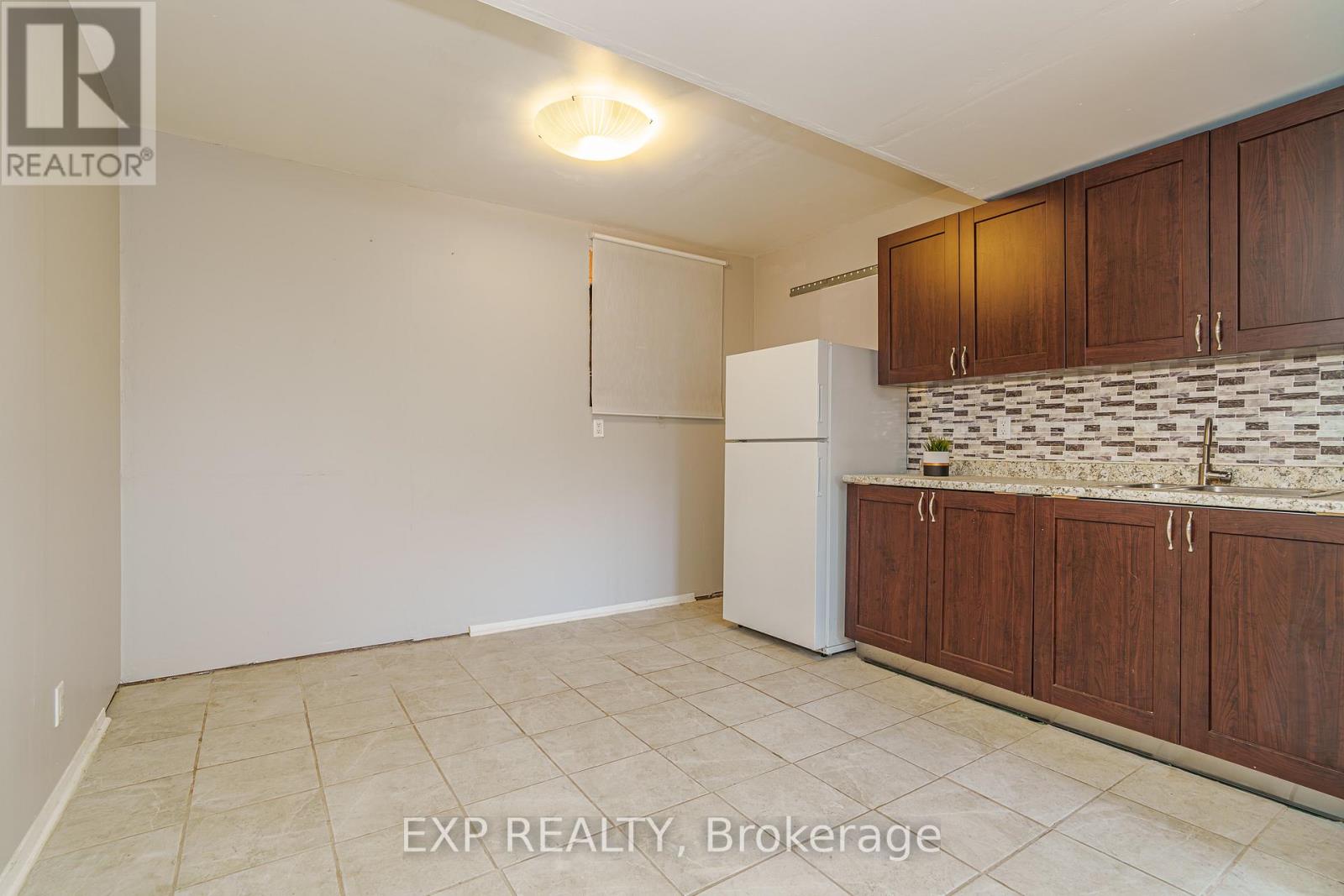 49 Larkin Drive, Ottawa, Ontario  K2J 1B1 - Photo 34 - X12703902