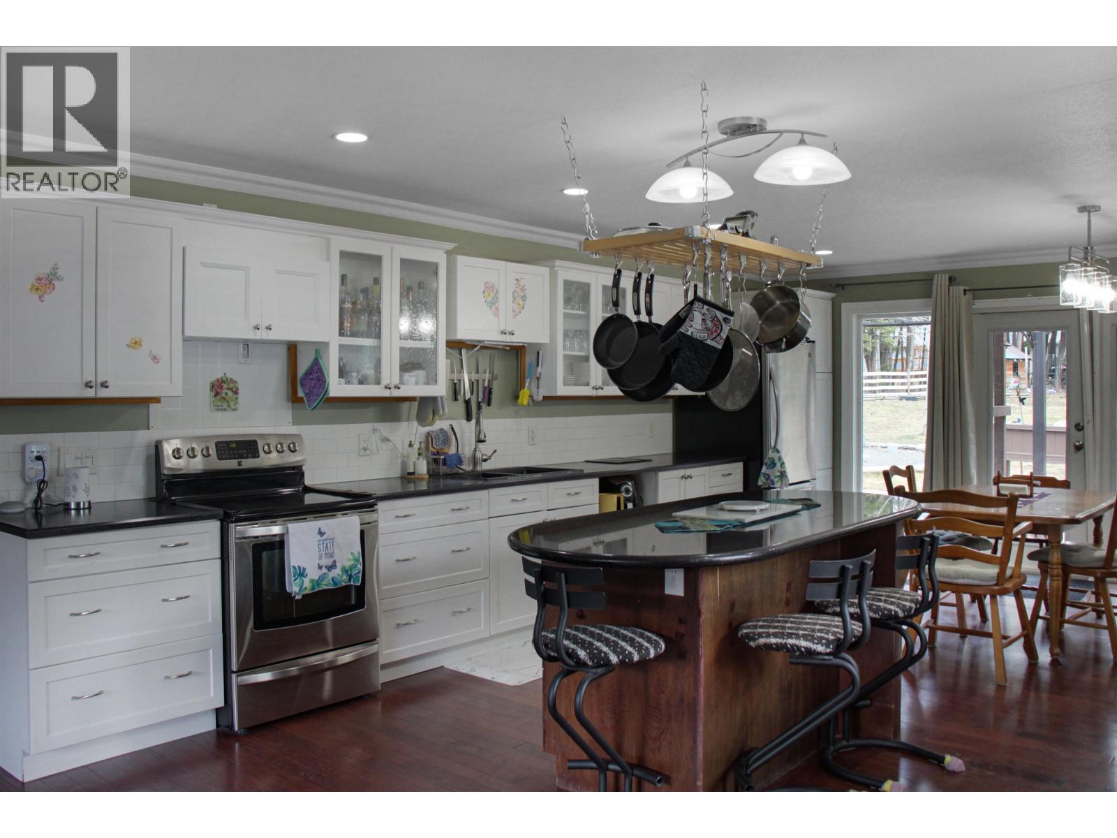 4763 Anzeeon Road, 108 Mile Ranch, British Columbia  V0K 2Z0 - Photo 8 - R2985877