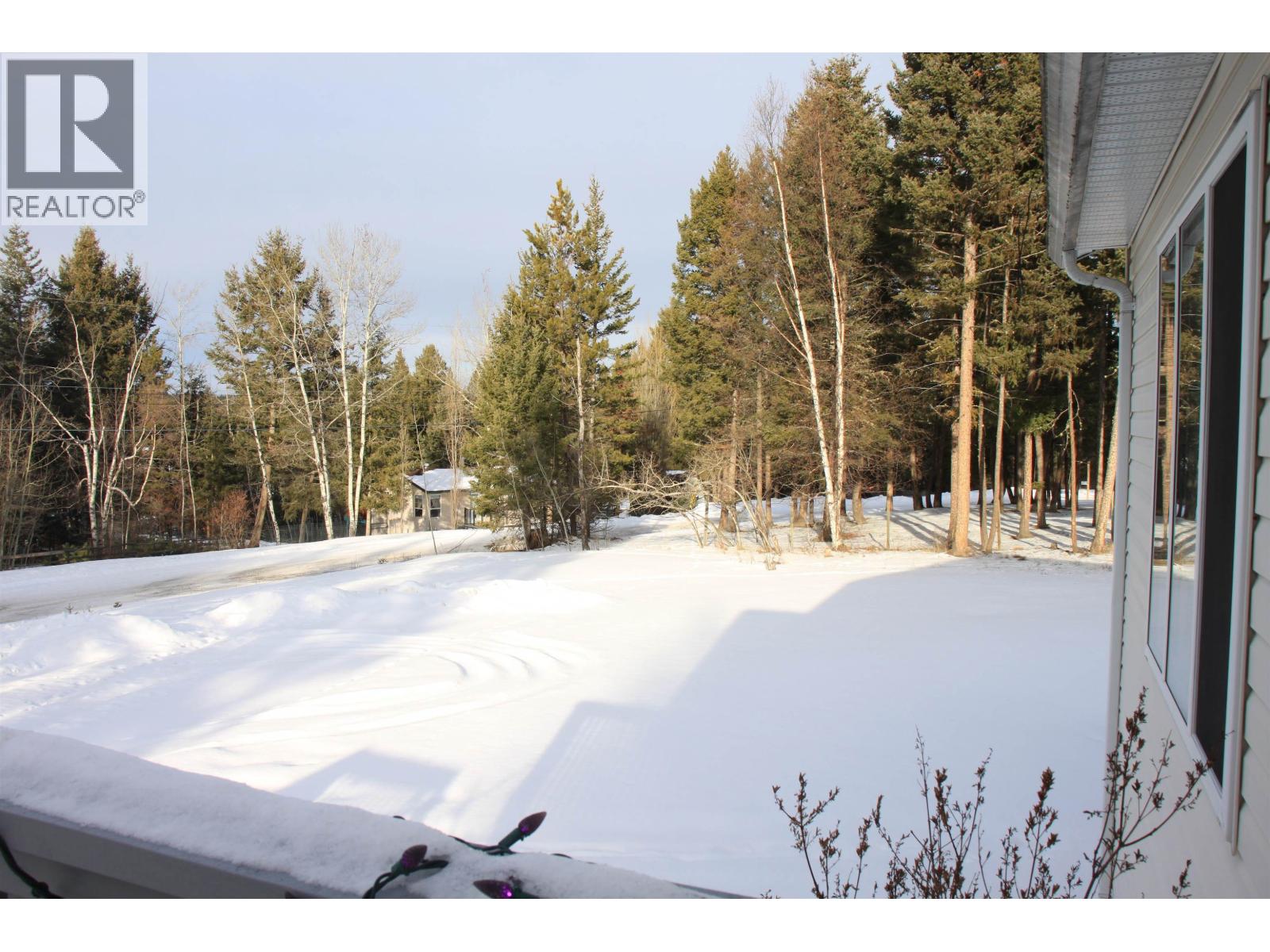 4763 Anzeeon Road, 108 Mile Ranch, British Columbia  V0K 2Z0 - Photo 2 - R2985877