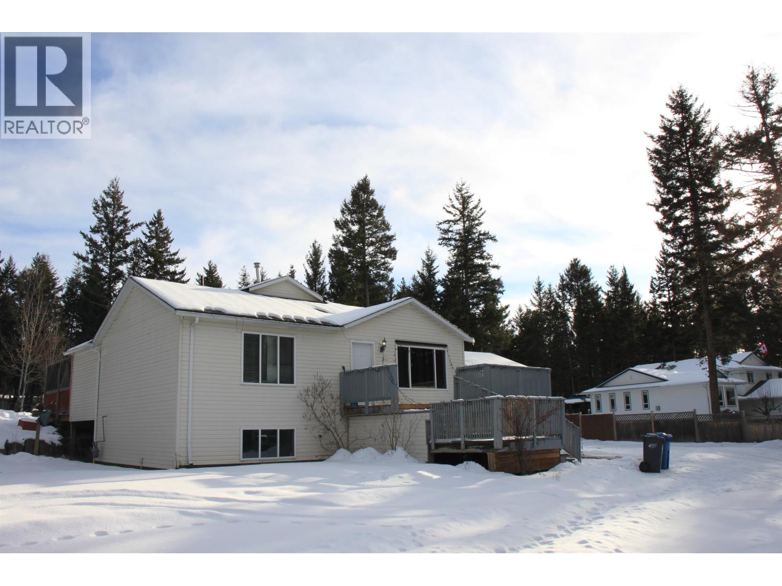 4763 ANZEEON ROAD, 108 Mile Ranch, British Columbia