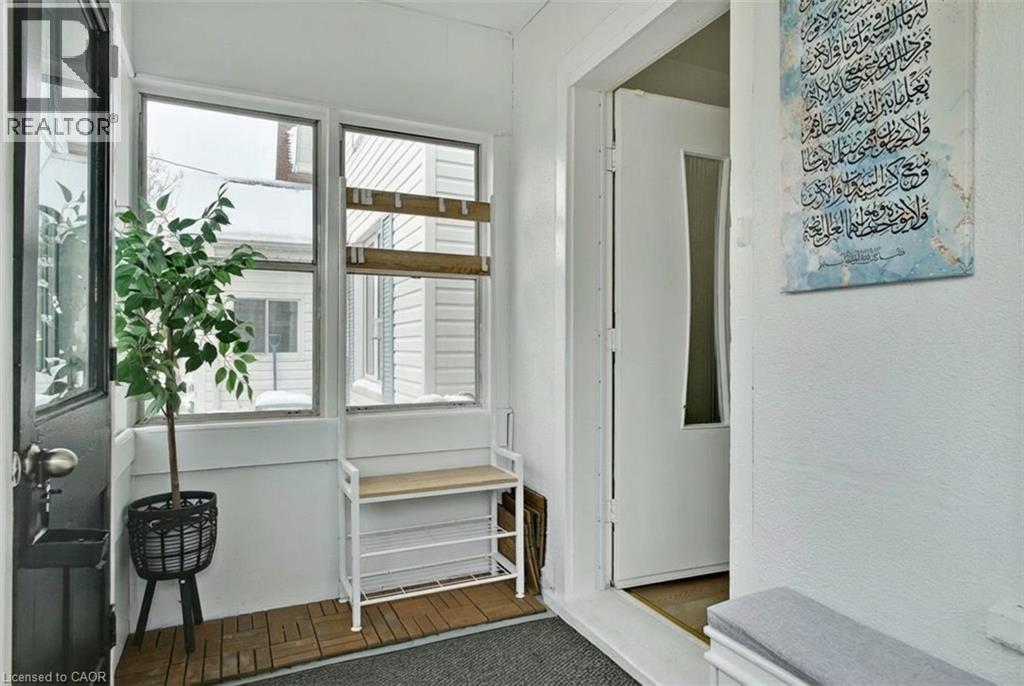 38 Bergey Street, Cambridge, Ontario  N3C 1P6 - Photo 3 - 40798990