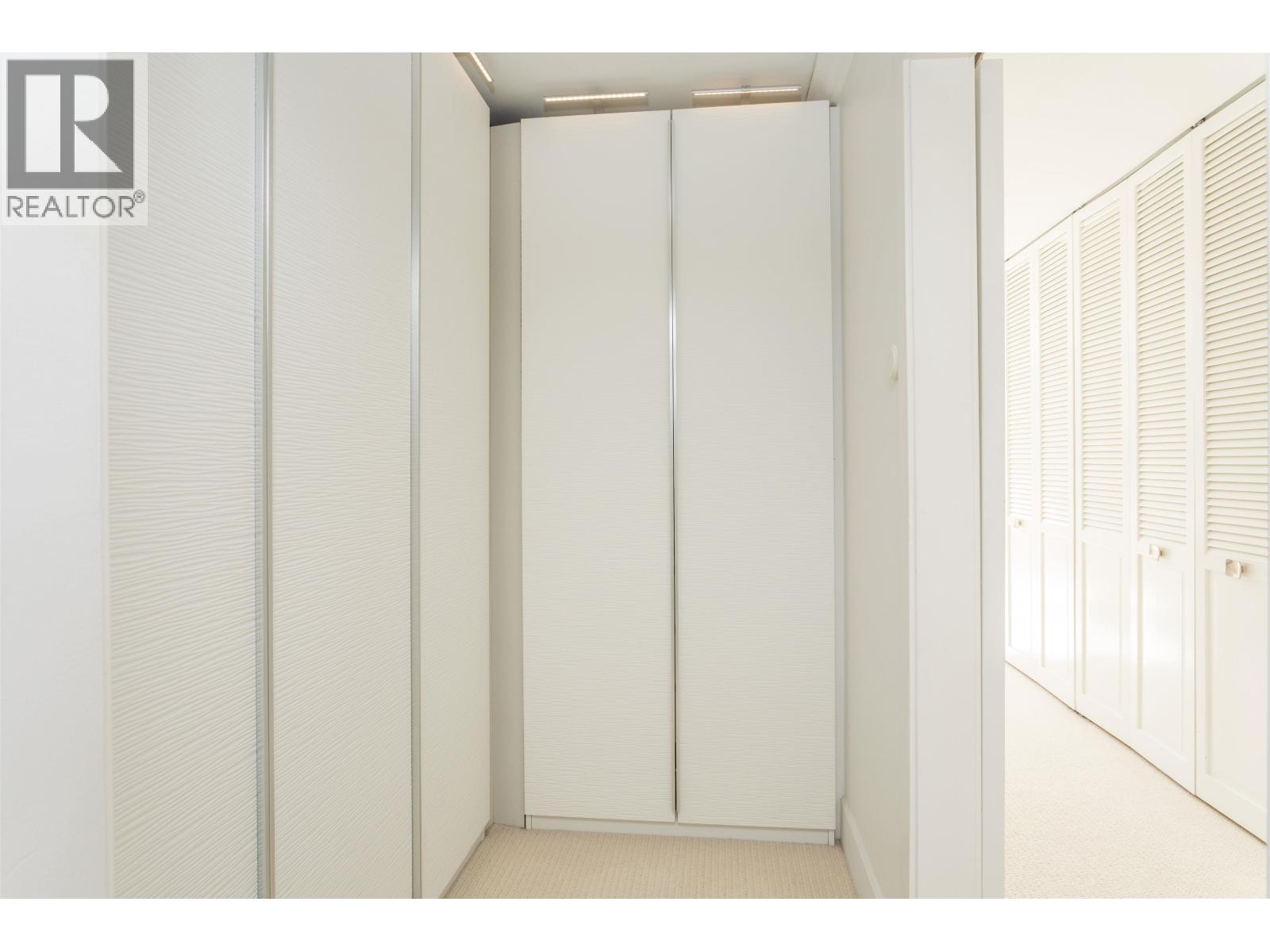 902 2135 Argyle Avenue, West Vancouver, British Columbia  V7V 1A5 - Photo 21 - R3080407