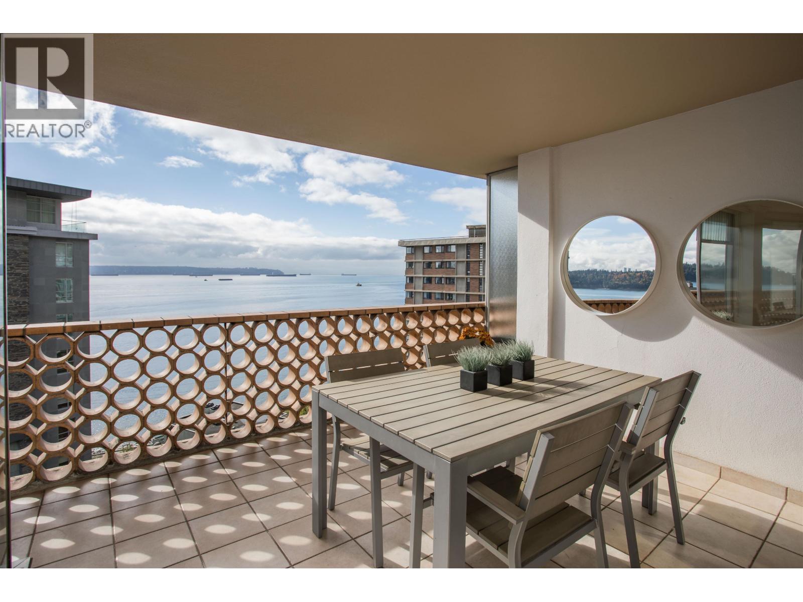 902 2135 Argyle Avenue, West Vancouver, British Columbia  V7V 1A5 - Photo 3 - R3080407