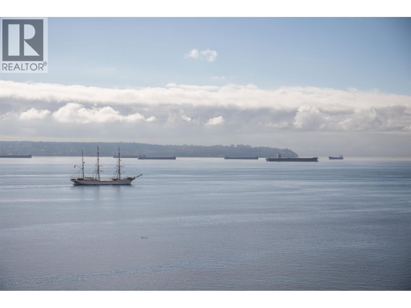 902 2135 Argyle Avenue, West Vancouver, British Columbia  V7V 1A5 - Photo 4 - R3080407