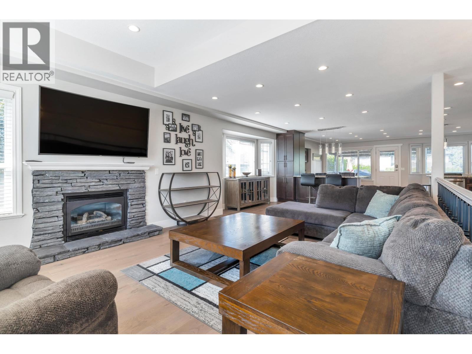 1973 Morgan Avenue, Port Coquitlam, British Columbia  V3C 1K1 - Photo 10 - R3080411