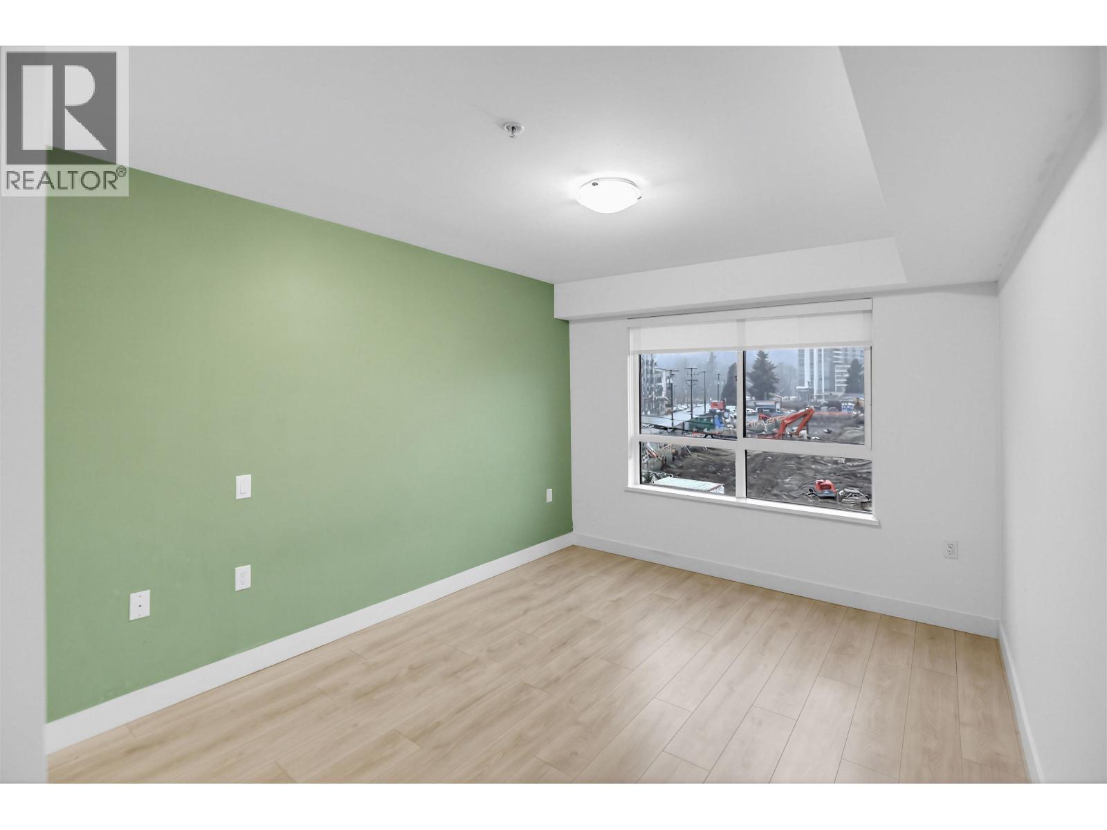 309 1519 Crown Street, North Vancouver, British Columbia  V7J 1G6 - Photo 8 - R3080041