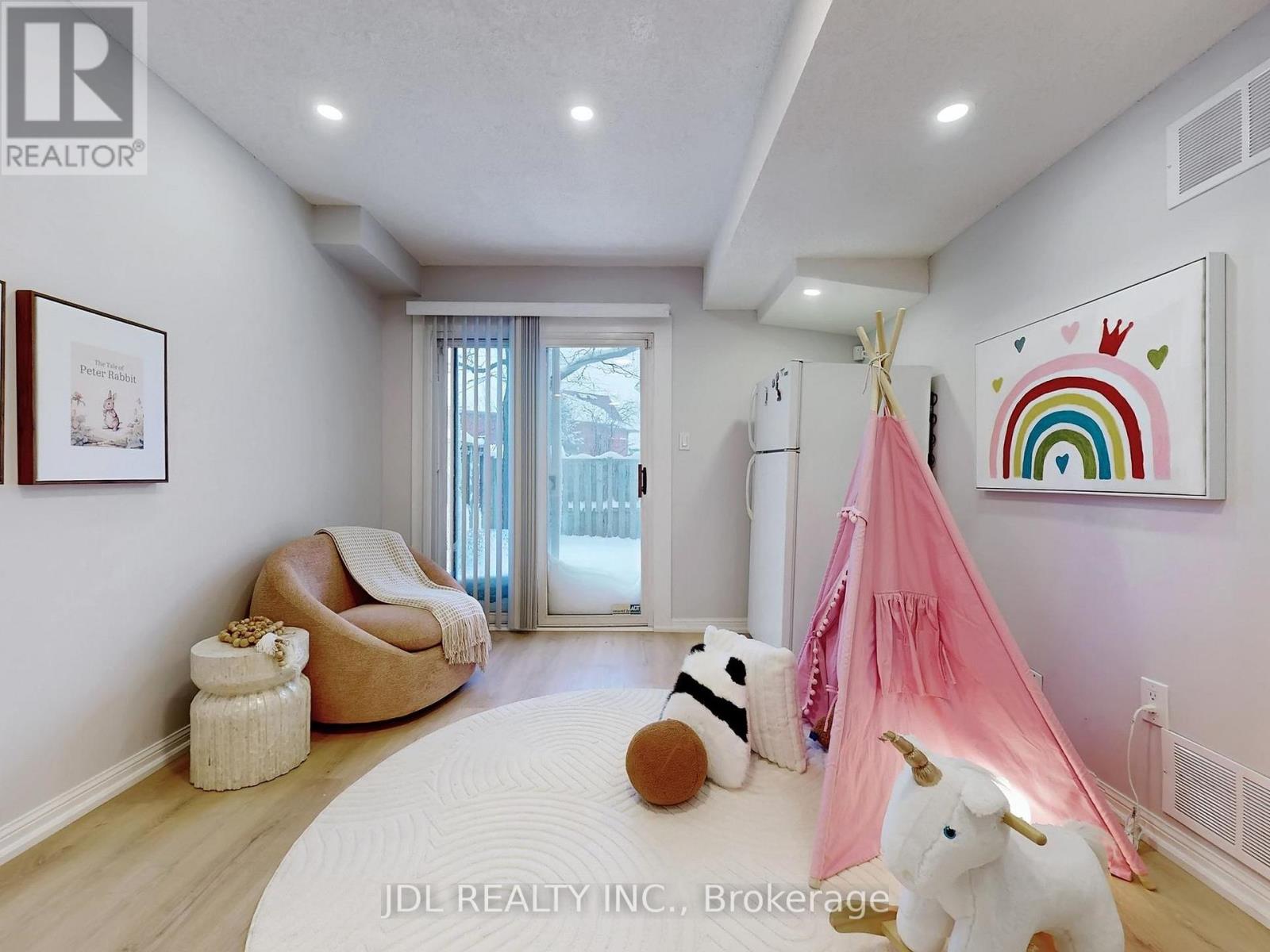 39 - 2 Clay Brick Court, Brampton, Ontario  L6V 4M7 - Photo 28 - W12703114