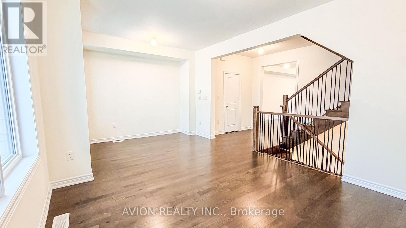 131 Vine Cliff Boulevard, Markham, Ontario  L6C 3T5 - Photo 12 - N12705460