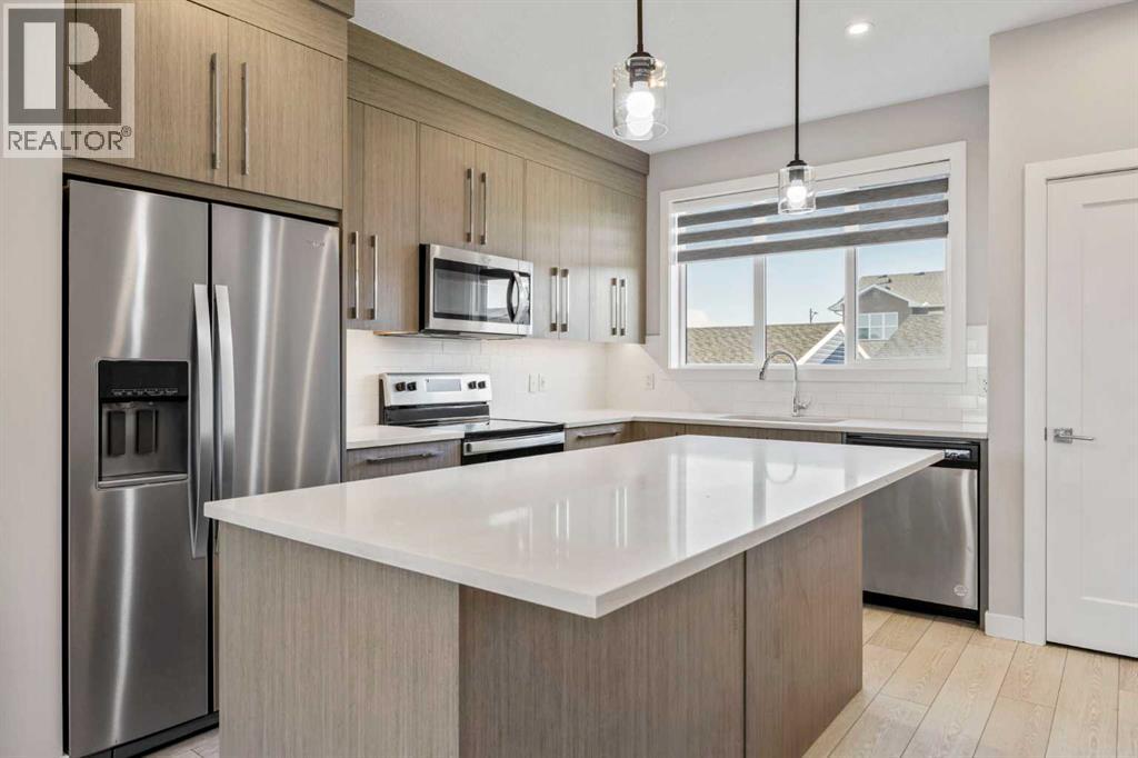 204 Chelsea Manor, Chestermere, Alberta  T1X 2P5 - Photo 13 - A2278772