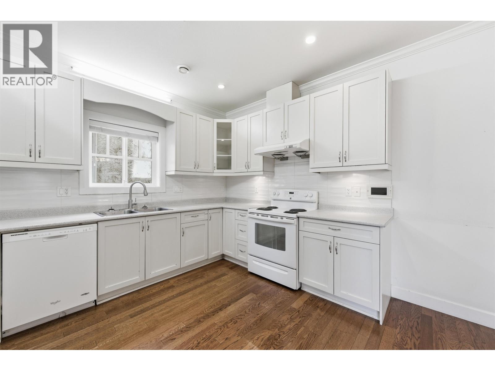 1553 E 13th Avenue, Vancouver, British Columbia  V5N 2B7 - Photo 10 - R3080114