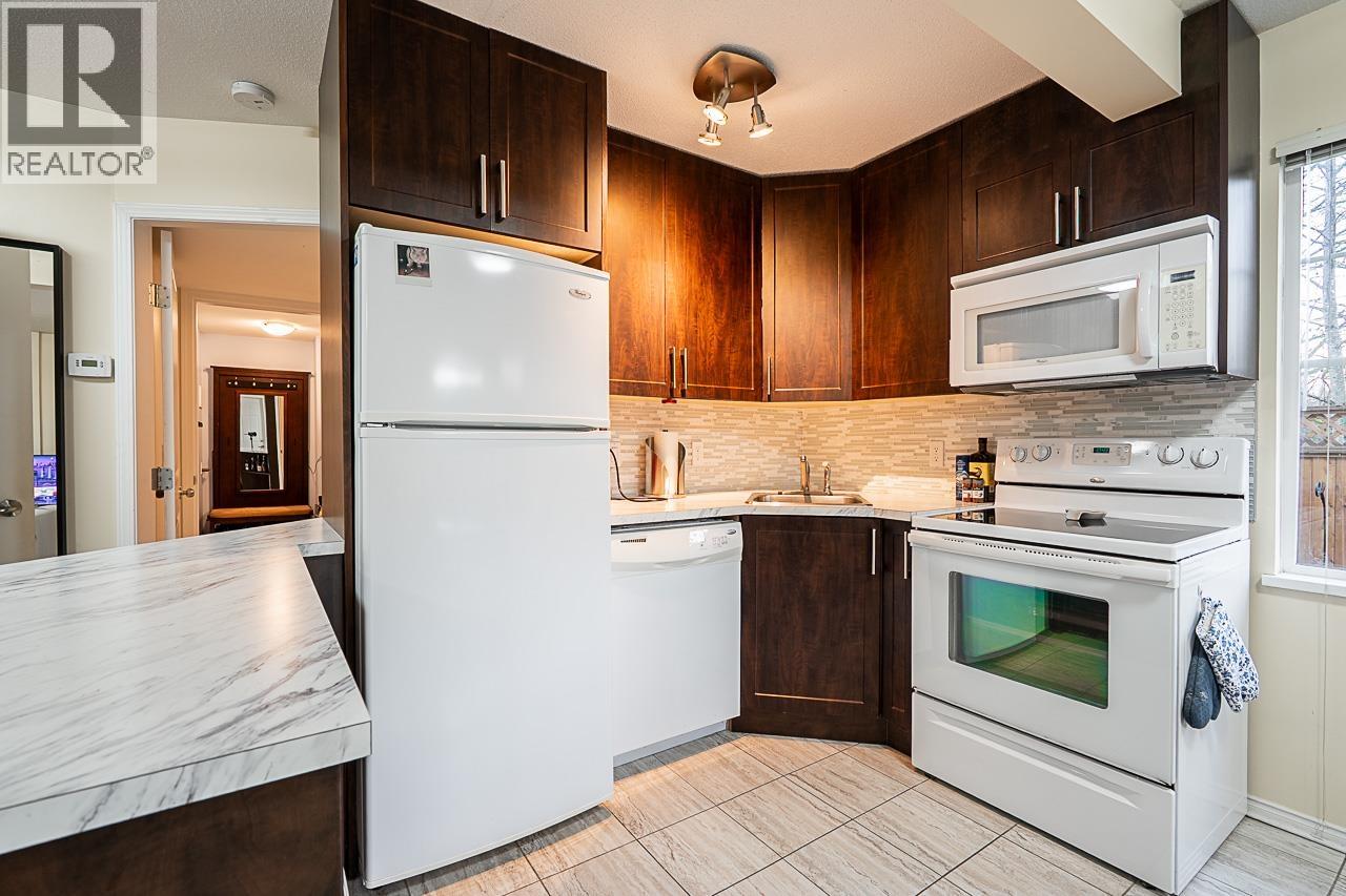 328 3000 Riverbend Drive, Coquitlam, British Columbia  V3C 6R1 - Photo 18 - R3080394