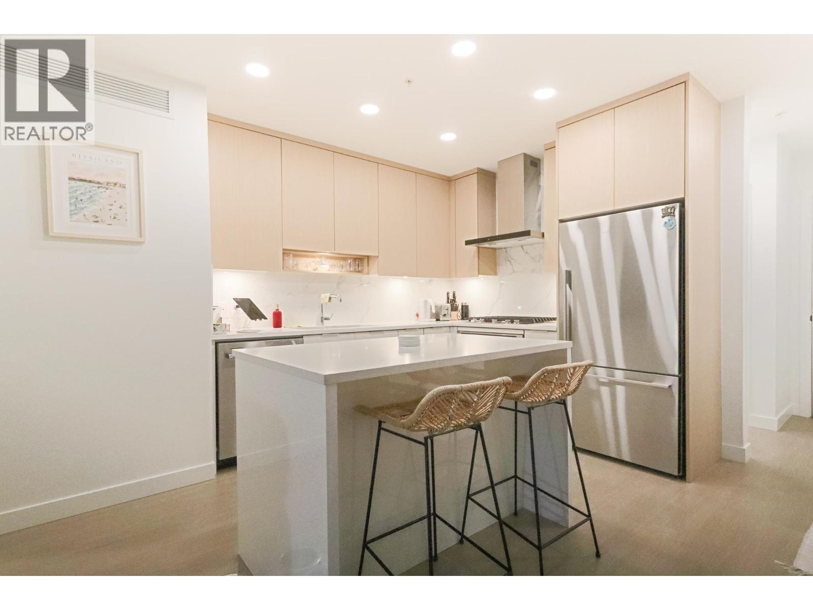 1608 699 Whiting Way, Coquitlam, British Columbia  V3J 0N7 - Photo 6 - R3079016