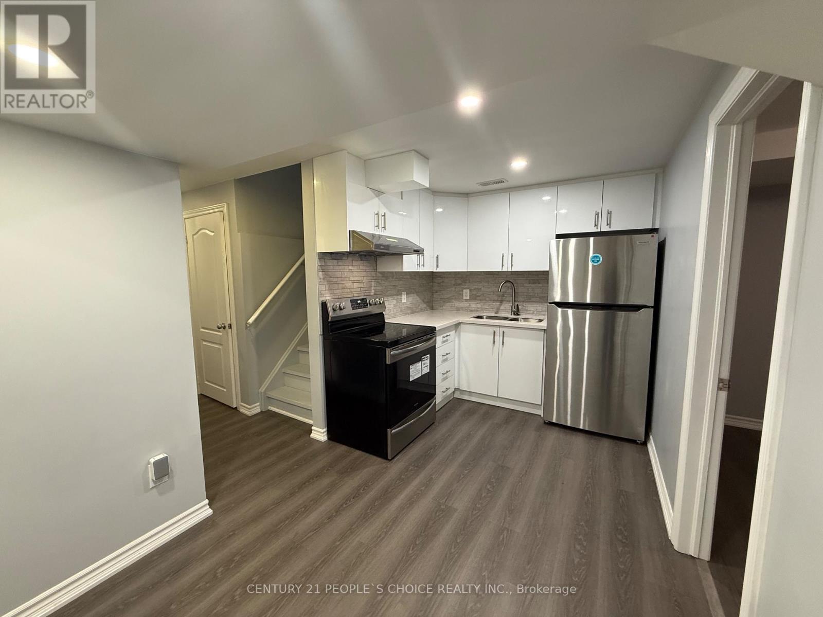 Bsmt - 2 Dufay Road, Brampton, Ontario  L7A 0B5 - Photo 2 - W12704646