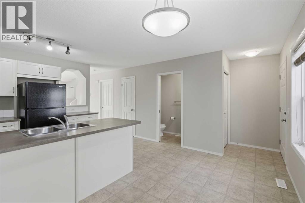 93, 105 Drake Landing Common, Okotoks, Alberta  T1S 0C9 - Photo 16 - A2279864