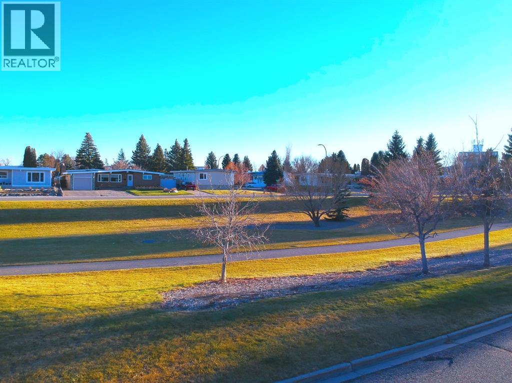 2905 Lakeview Drive S, Lethbridge, Alberta  T1K 3G2 - Photo 5 - A2277508