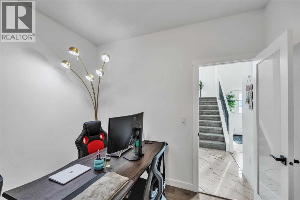 97 Baysprings Gardens Sw, Airdrie, Alberta  T4B 5C6 - Photo 14 - A2273187