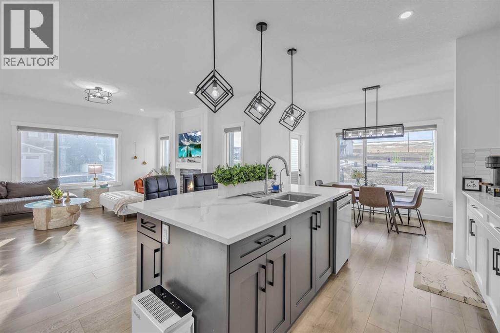 97 Baysprings Gardens Sw, Airdrie, Alberta  T4B 5C6 - Photo 21 - A2273187