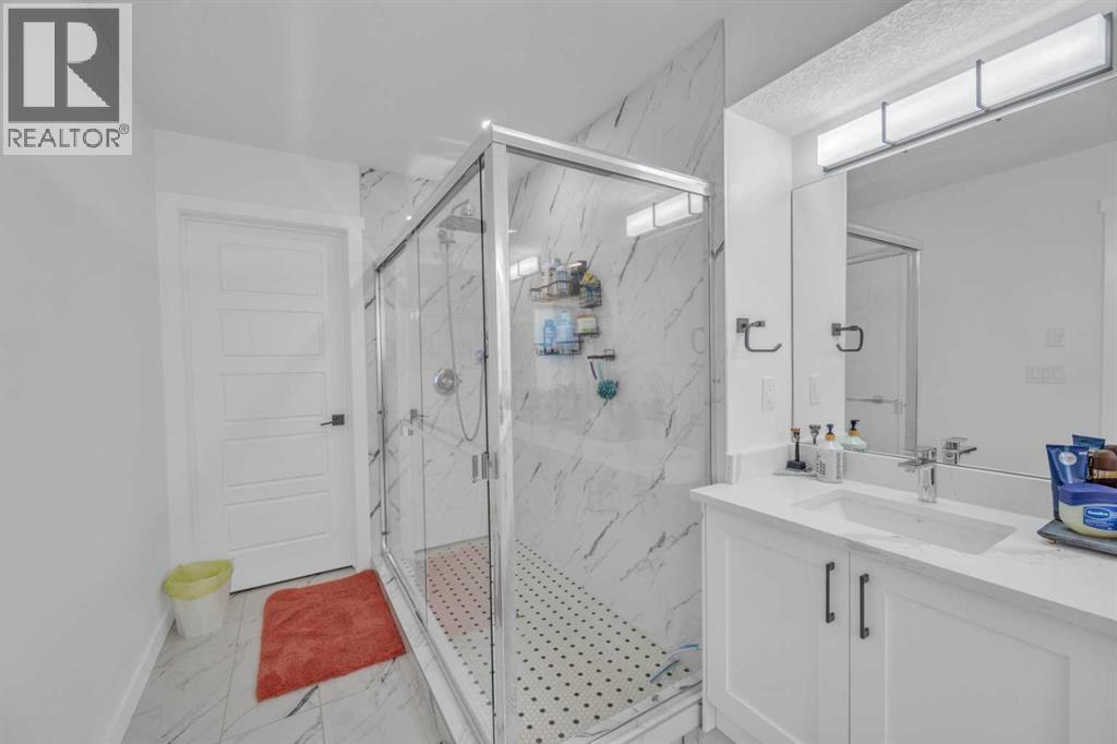 97 Baysprings Gardens Sw, Airdrie, Alberta  T4B 5C6 - Photo 38 - A2273187