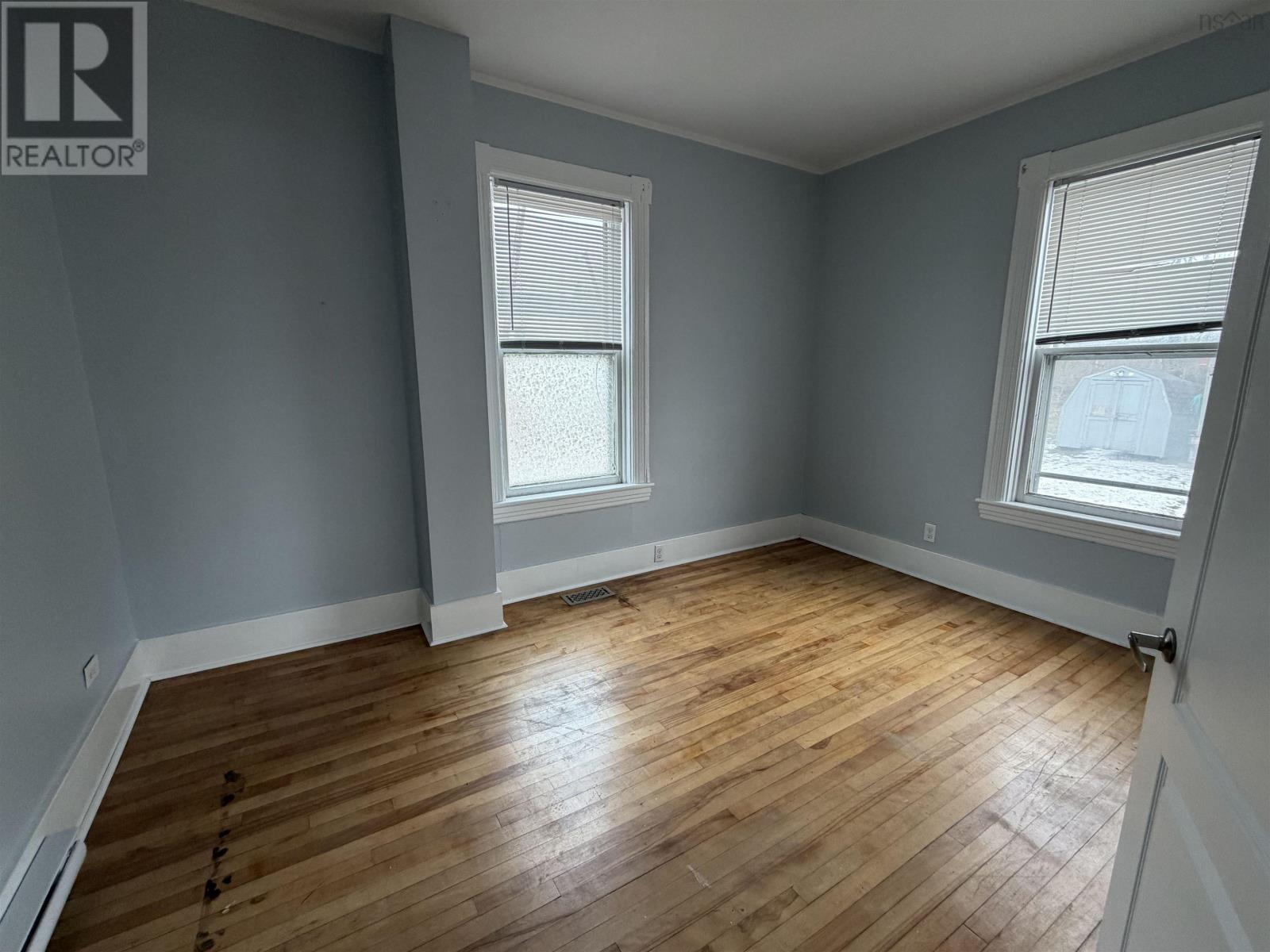 32 Emmanuel Street, Stellarton, Nova Scotia  B0K 1S0 - Photo 7 - 202601018