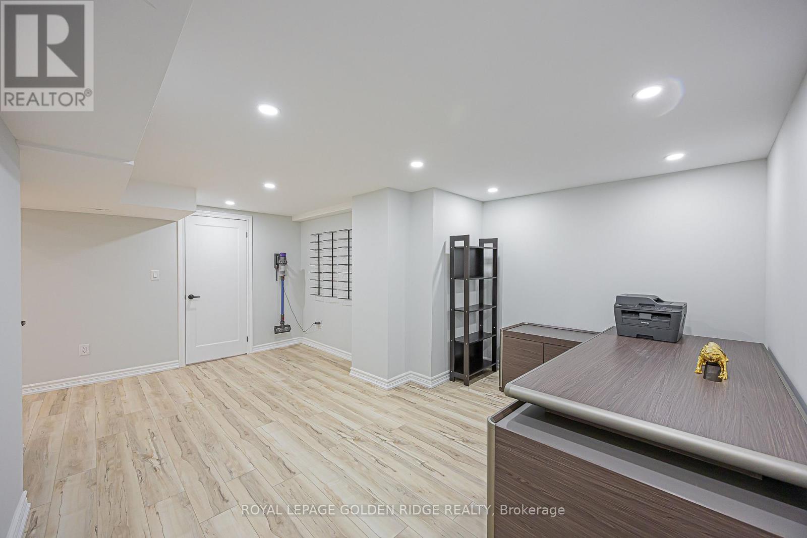 18 Deerpath Road, Toronto, Ontario  M3A 1R5 - Photo 33 - C12705518