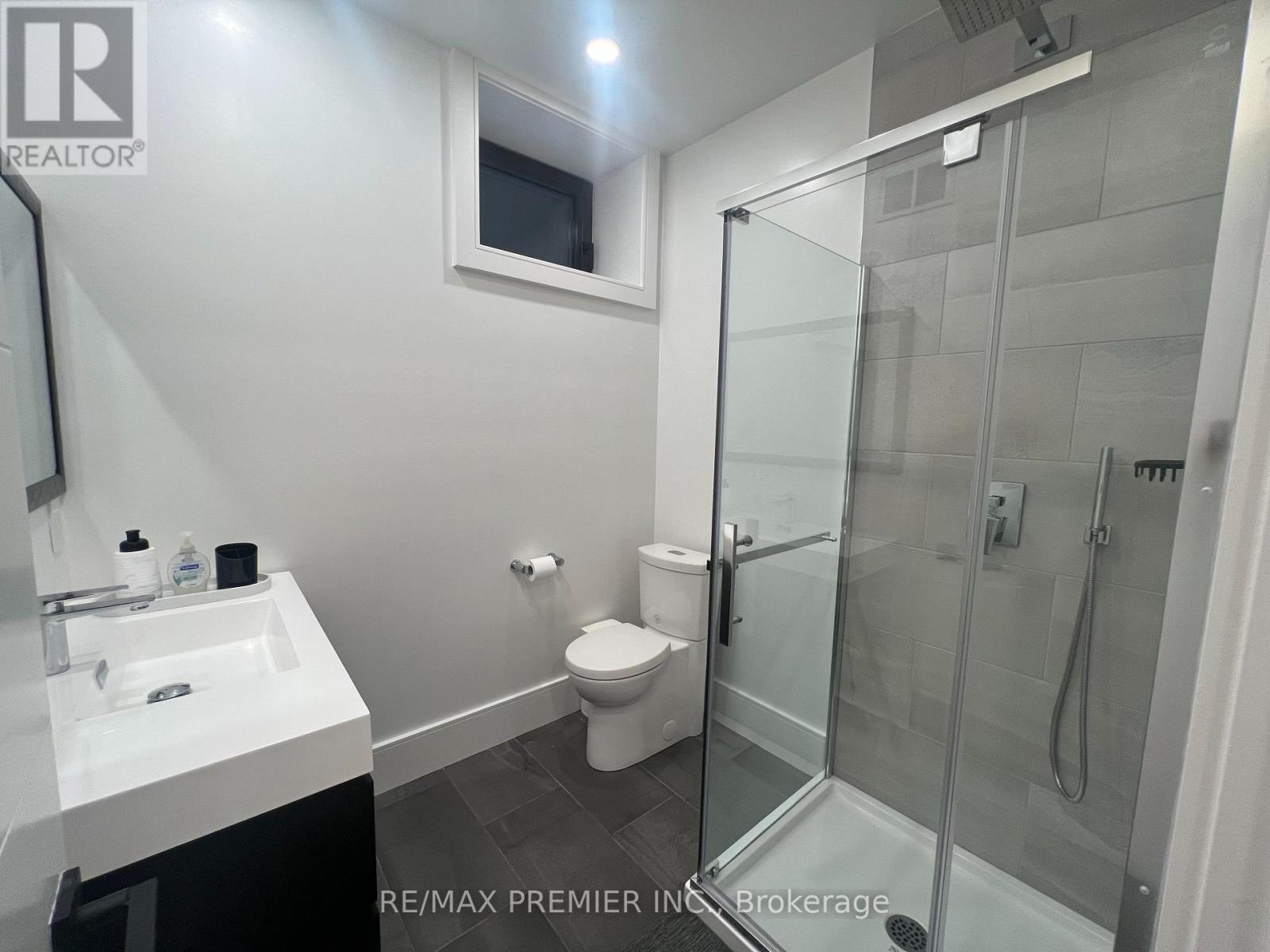 Basement - 7 Glen Eden Crescent, Toronto, Ontario  M4B 2X8 - Photo 5 - E12705526