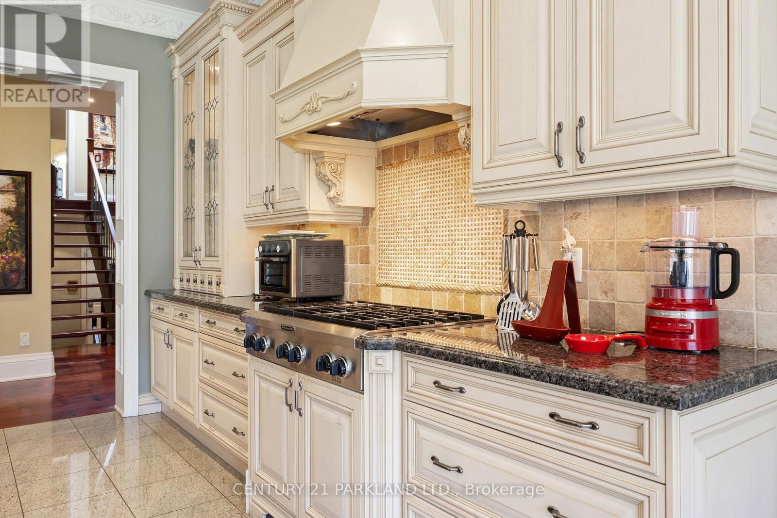 16 Boyle Drive, Richmond Hill, Ontario  L4C 6C9 - Photo 37 - N12705486