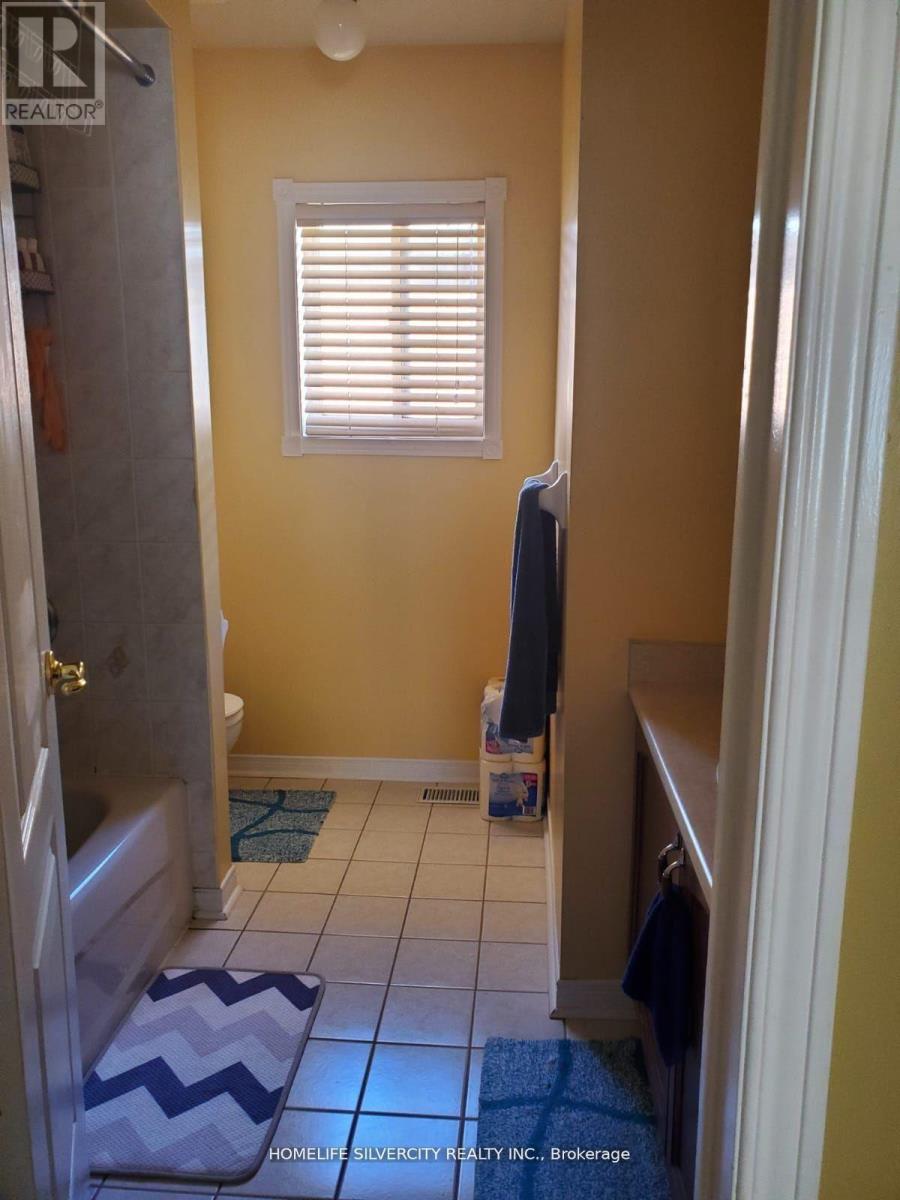 30 Sheepberry Terrace, Brampton, Ontario  L7A 2B6 - Photo 12 - W12705482