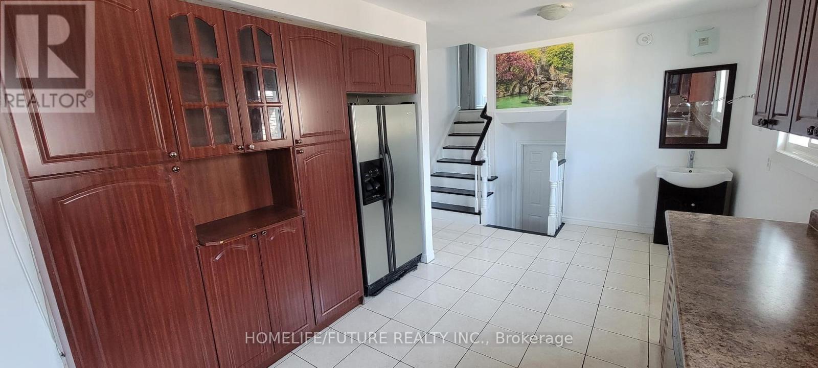 Main & Lower - 145 Bruce Beer Drive, Brampton, Ontario  L6V 3J2 - Photo 11 - W12705510