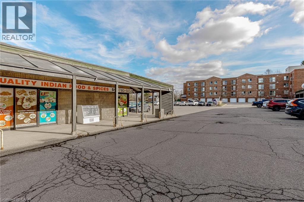 500 Willow Road Unit# 16, Guelph, Ontario  N1H 7G4 - Photo 2 - 40787588