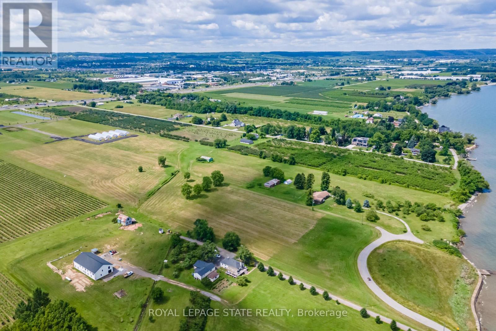 4558 Lakeside Drive, Lincoln, Ontario  L0R 1B1 - Photo 8 - X12705498