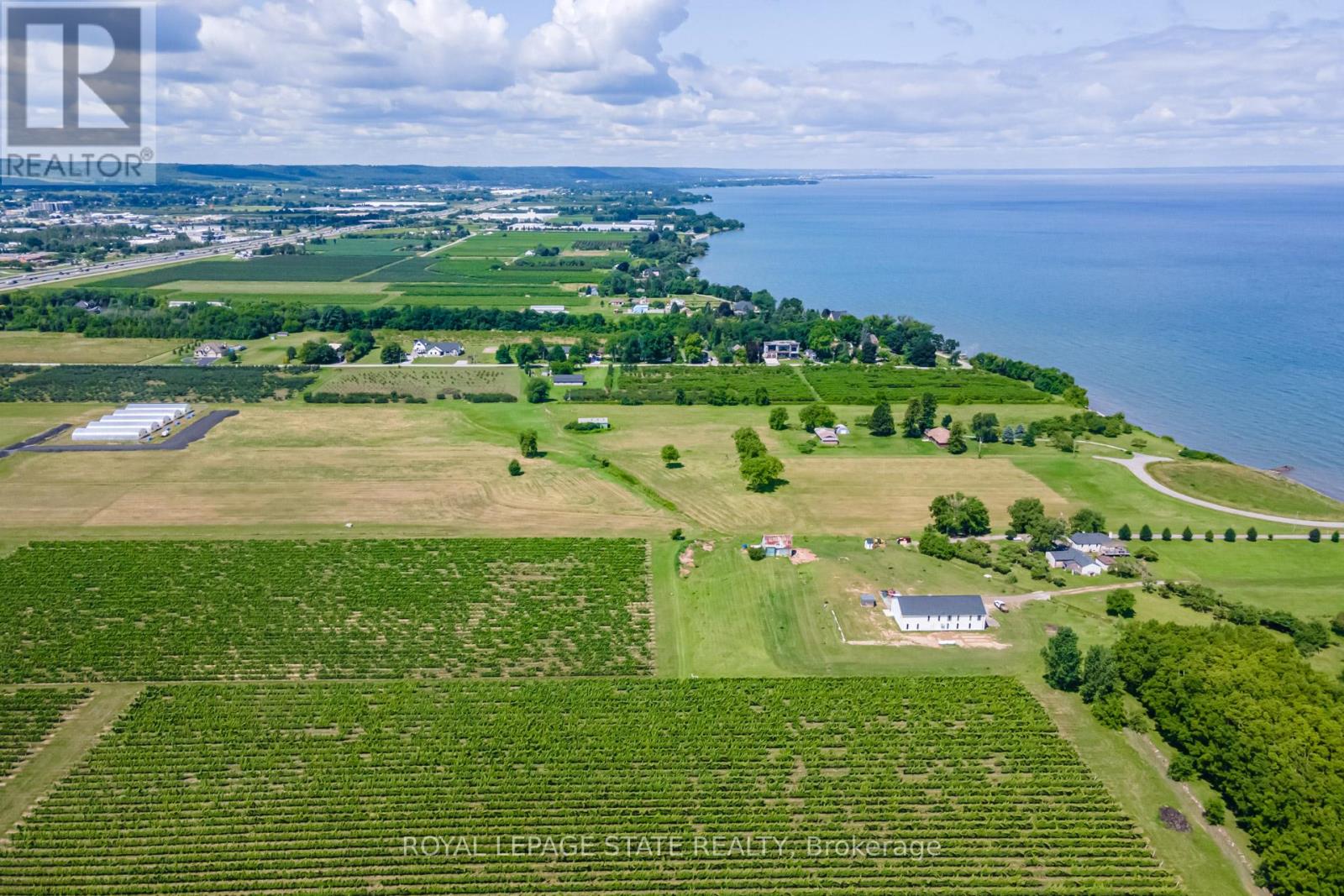 4558 Lakeside Drive, Lincoln, Ontario  L0R 1B1 - Photo 9 - X12705498