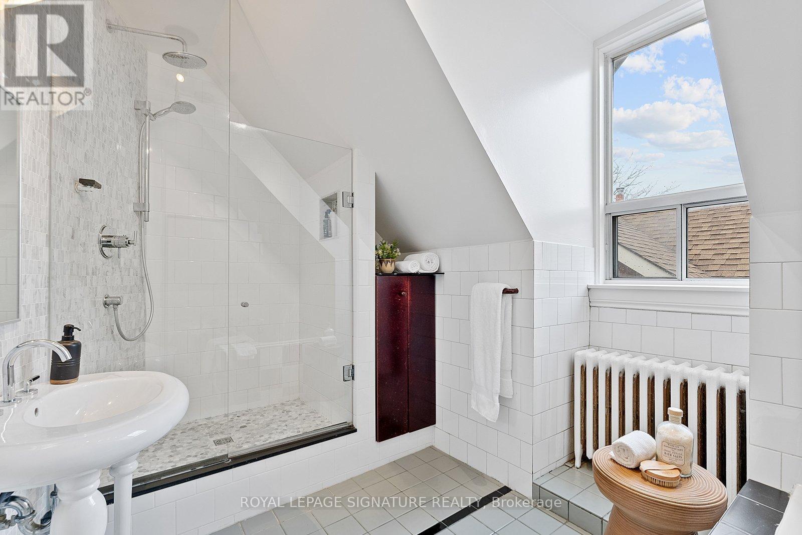 28 Shannon Street, Toronto, Ontario  M6J 2E7 - Photo 35 - C12705340