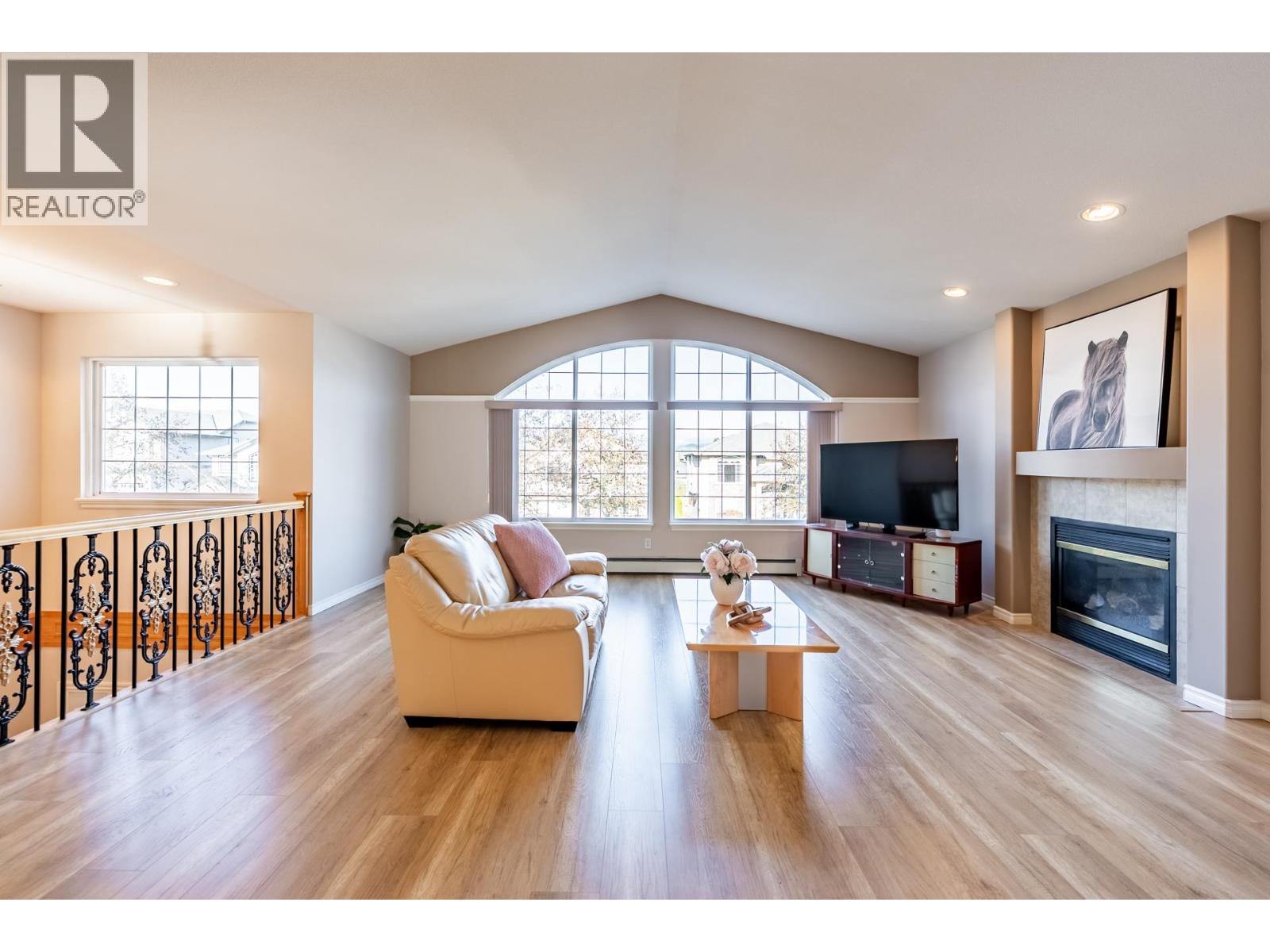 22084 Isaac Crescent, Maple Ridge, British Columbia  V2X 0W1 - Photo 5 - R3080256