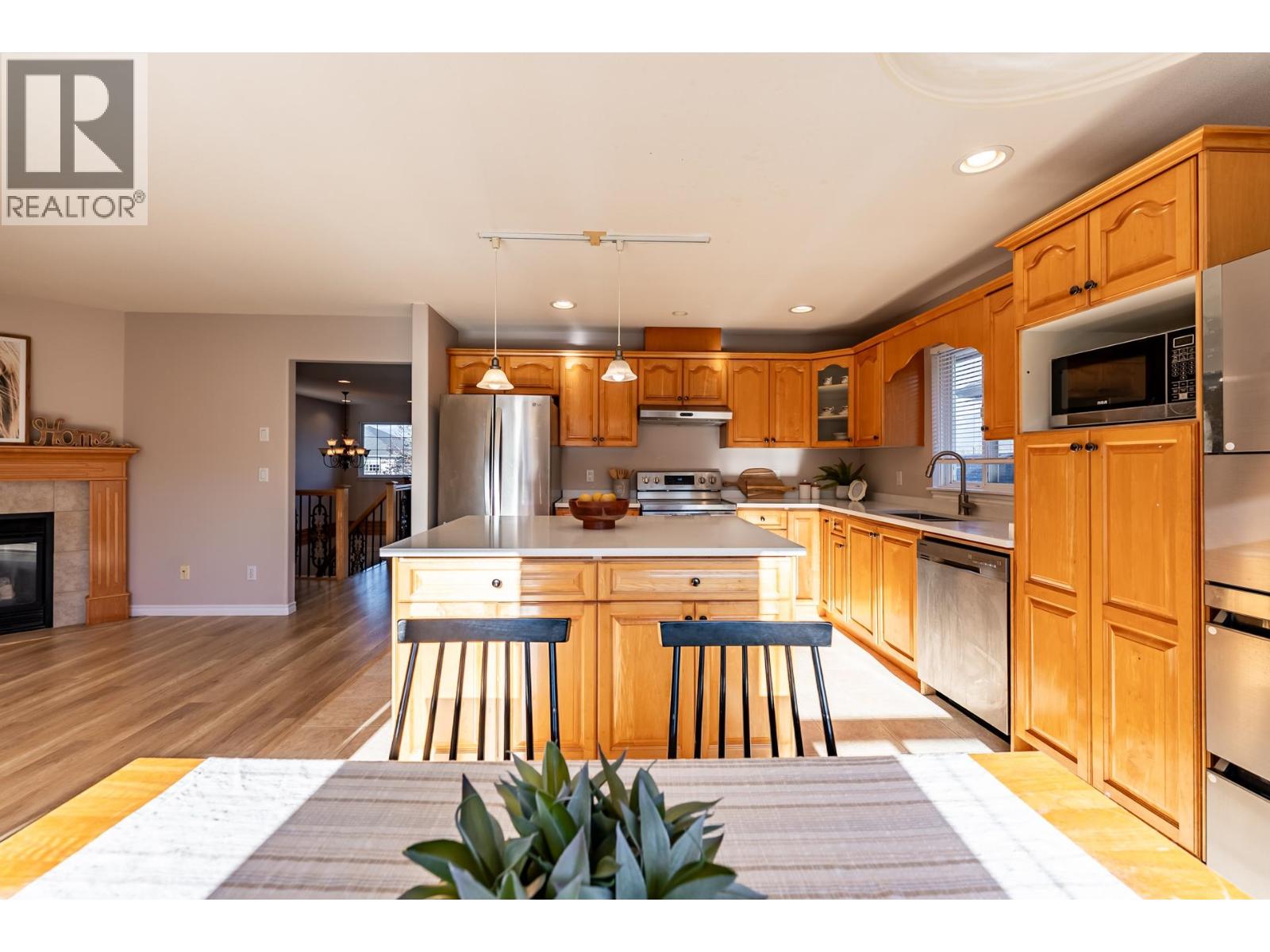 22084 Isaac Crescent, Maple Ridge, British Columbia  V2X 0W1 - Photo 8 - R3080256