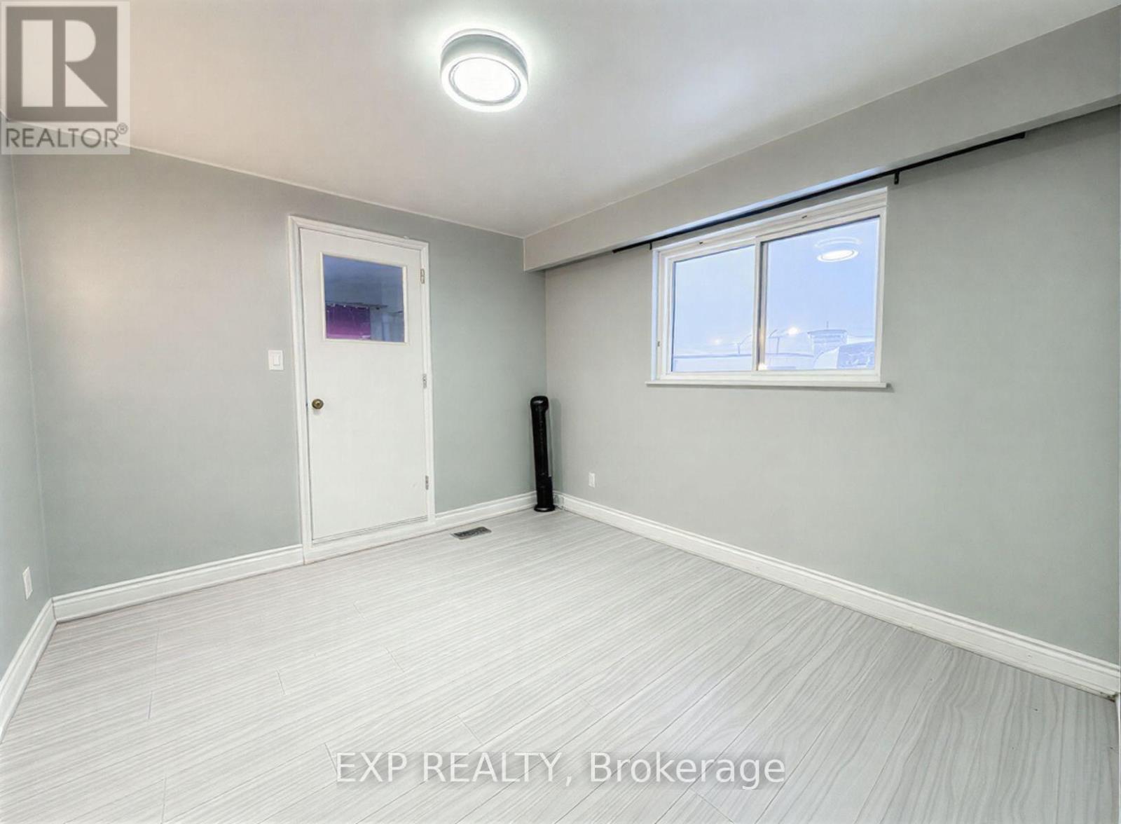 Main And Second - 5 Gooderham Drive E, Toronto, Ontario  M1R 3G4 - Photo 13 - E12701884