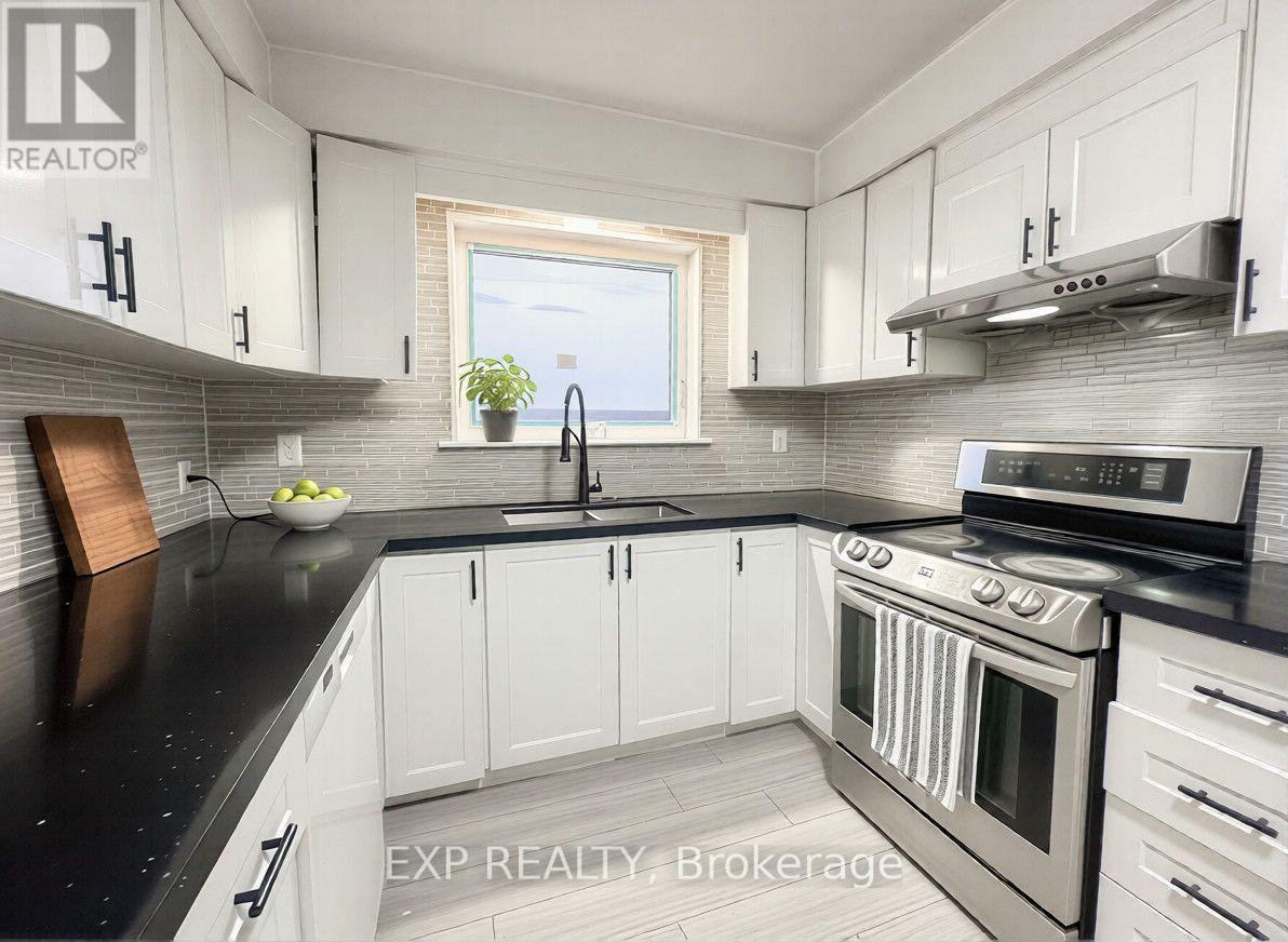 Main And Second - 5 Gooderham Drive E, Toronto, Ontario  M1R 3G4 - Photo 7 - E12701884