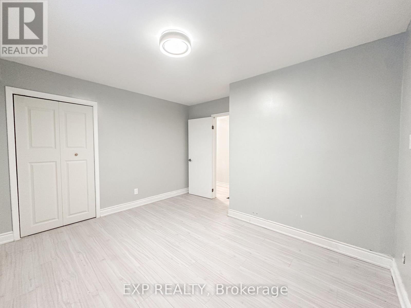 Main And Second - 5 Gooderham Drive E, Toronto, Ontario  M1R 3G4 - Photo 8 - E12701884