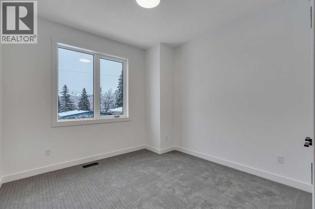 8633 48 Avenue Nw, Calgary, Alberta  T3B 2B3 - Photo 14 - A2276270