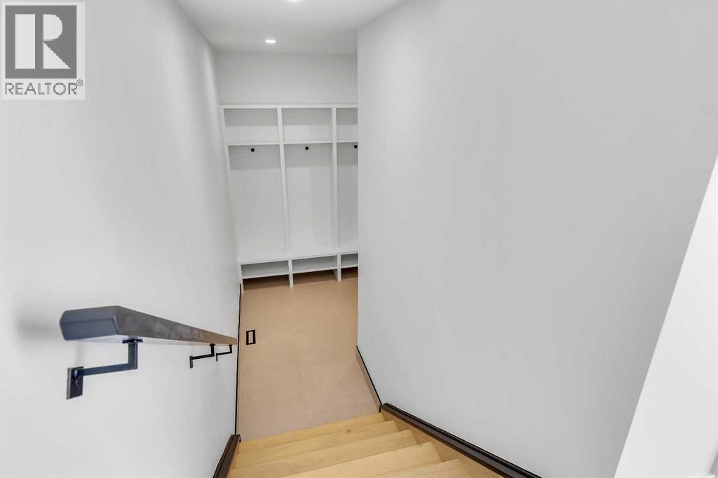 210 Alexandria Green Sw, Calgary, Alberta  T3E 8G8 - Photo 23 - A2278570