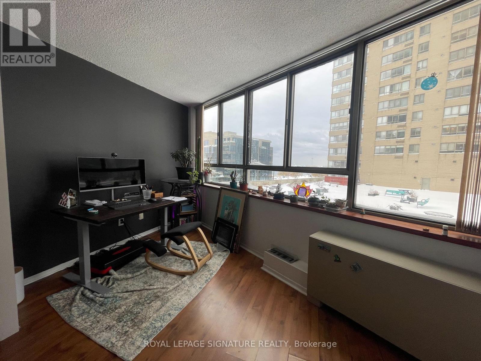 604 - 260 Queens Quay W, Toronto, Ontario  M5J 2N3 - Photo 12 - C12705552
