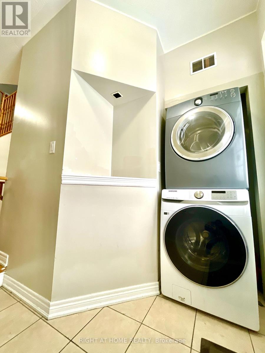 A - 10 Vanderbrink Drive, Brampton, Ontario  L6R 0E5 - Photo 37 - W12529558