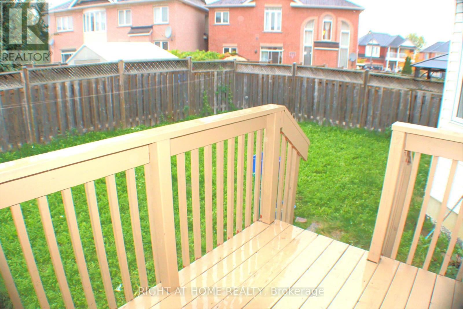 A - 10 Vanderbrink Drive, Brampton, Ontario  L6R 0E5 - Photo 38 - W12529558
