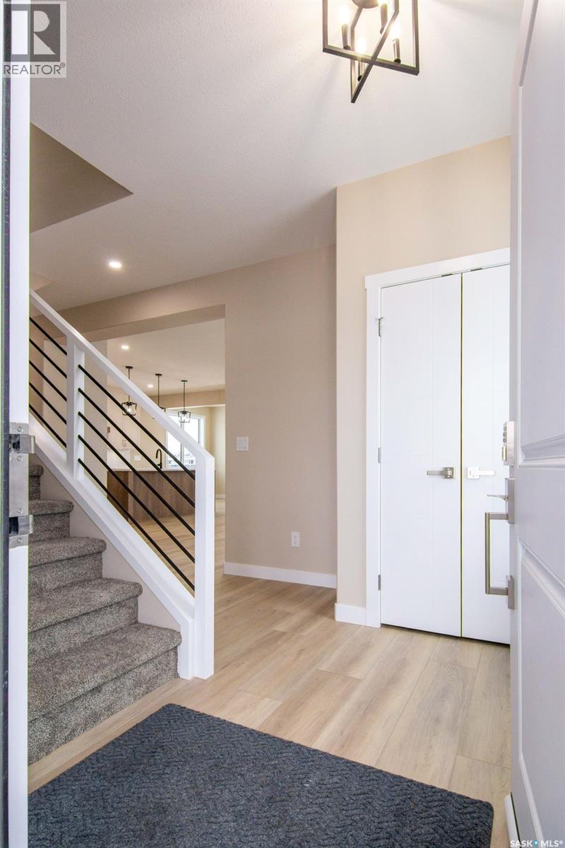 435 Sharma Crescent, Saskatoon, Saskatchewan  S7W 0Y4 - Photo 2 - SK025683