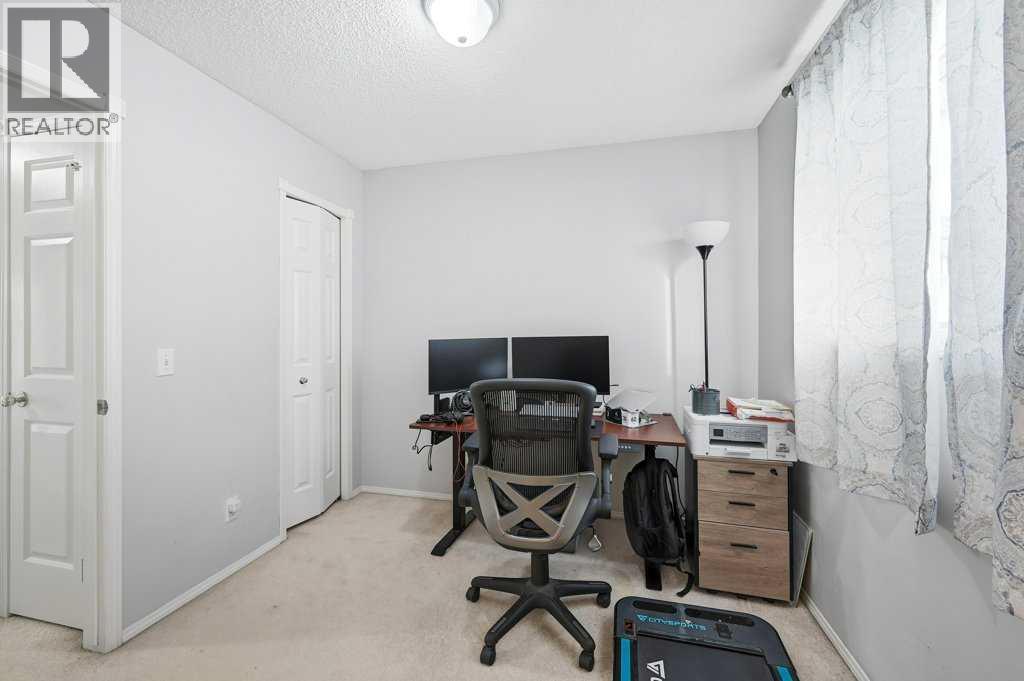 1009 Country Hills Circle Nw, Calgary, Alberta  T3K 4W7 - Photo 24 - A2279886