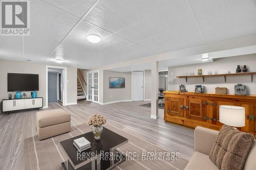 144 Trout Lane, Tiny, Ontario  L9M 0J1 - Photo 17 - S12702452