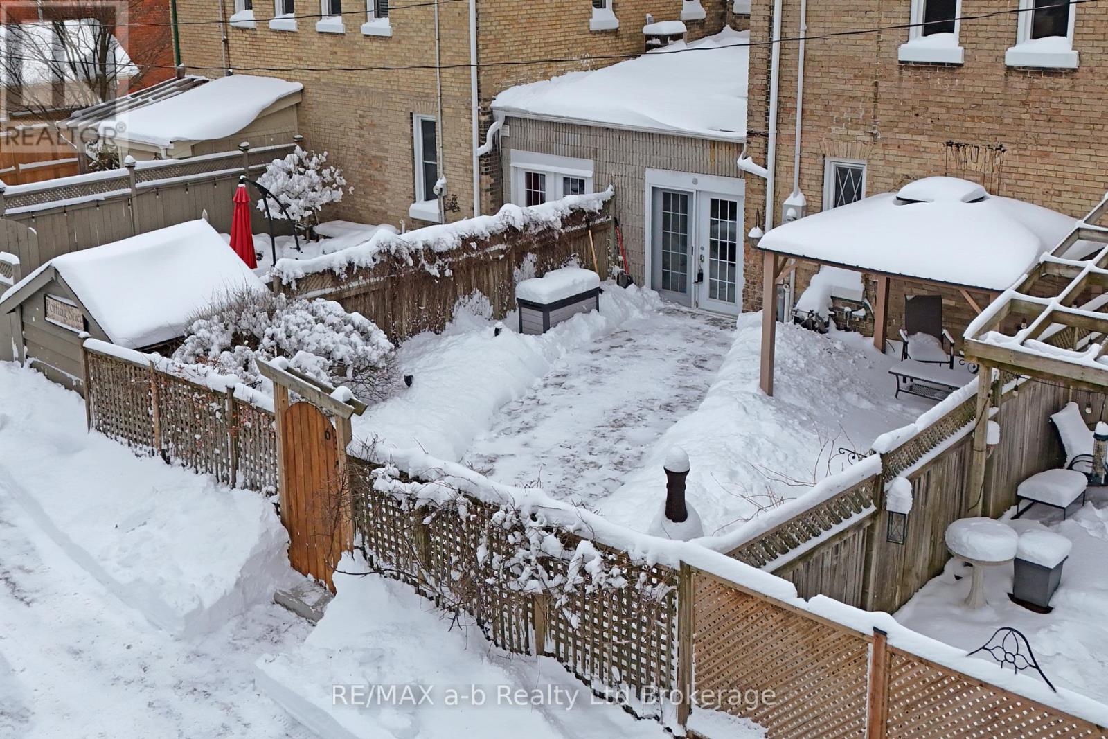 63 Vansittart Avenue, Woodstock, Ontario  N4S 6E3 - Photo 40 - X12705604