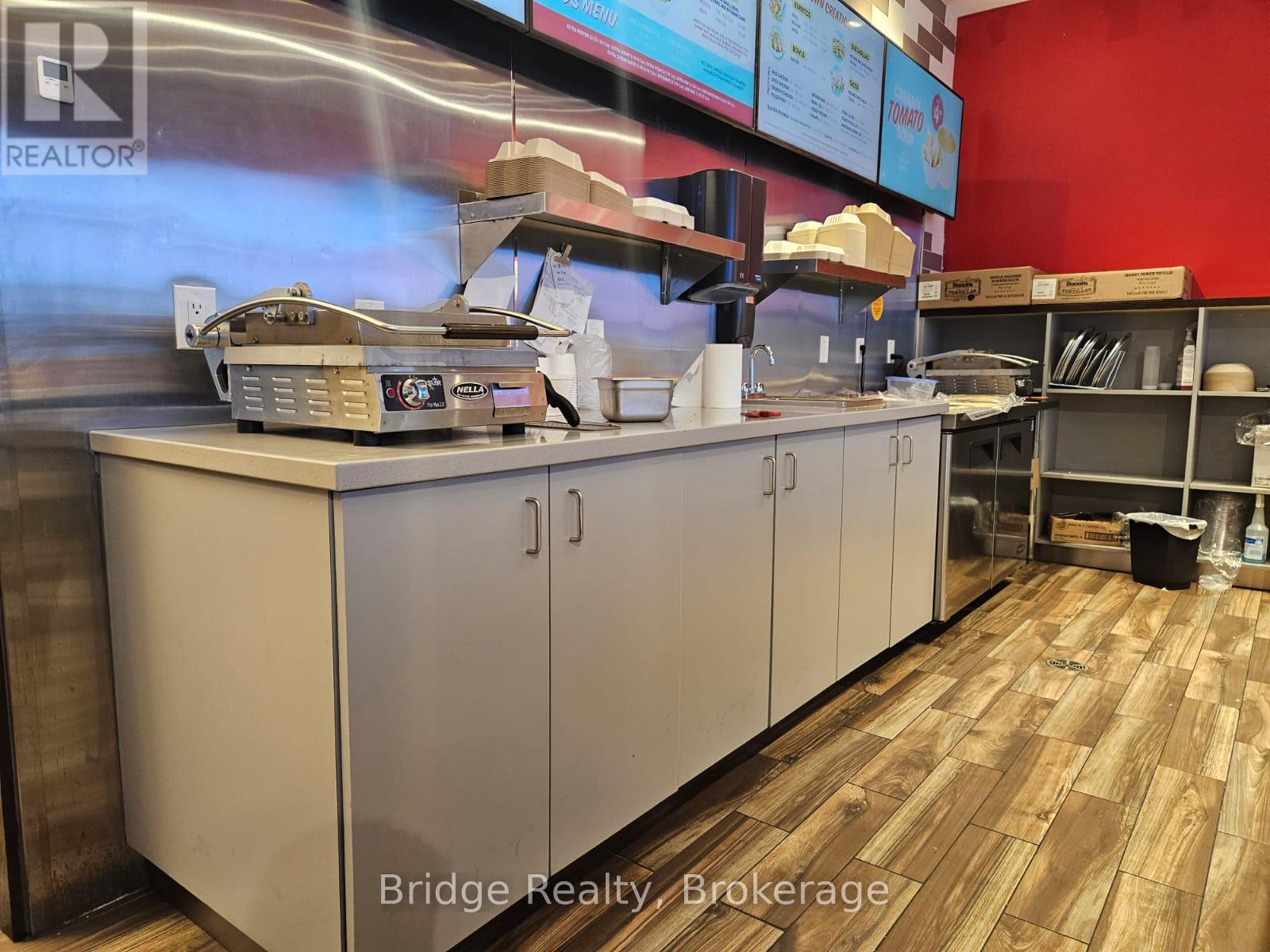 135 King Street, Norfolk, Ontario  N4B 1X9 - Photo 14 - X12705606