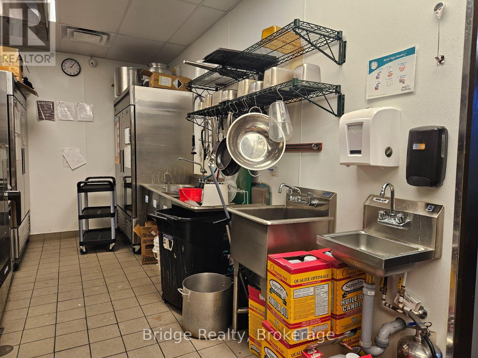 135 King Street, Norfolk, Ontario  N4B 1X9 - Photo 23 - X12705606